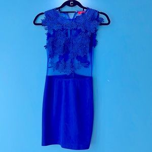 Women’s blue lace cocktail dress XS size 0